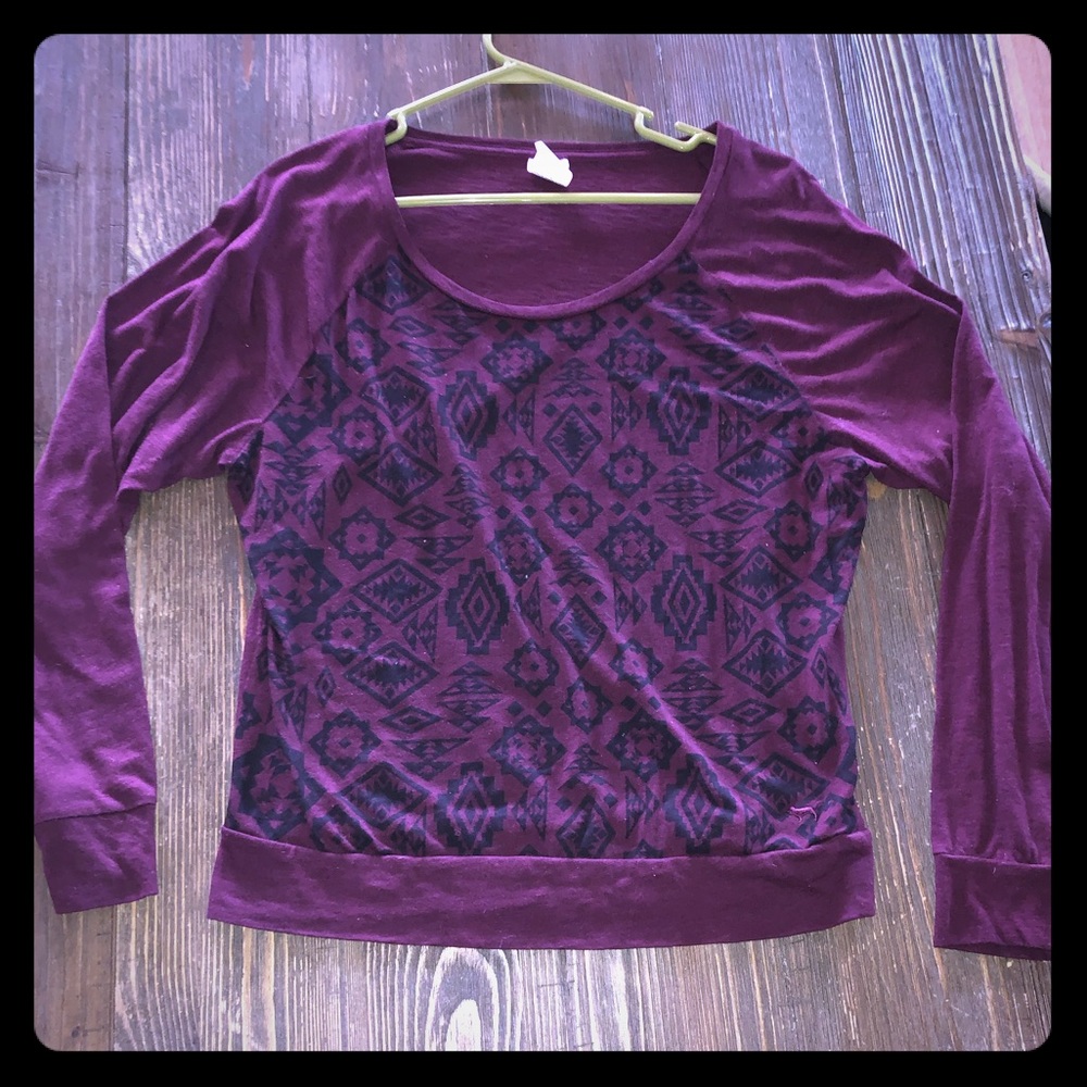 Victoria’s PINK Aztec long sleeve sweatshirt